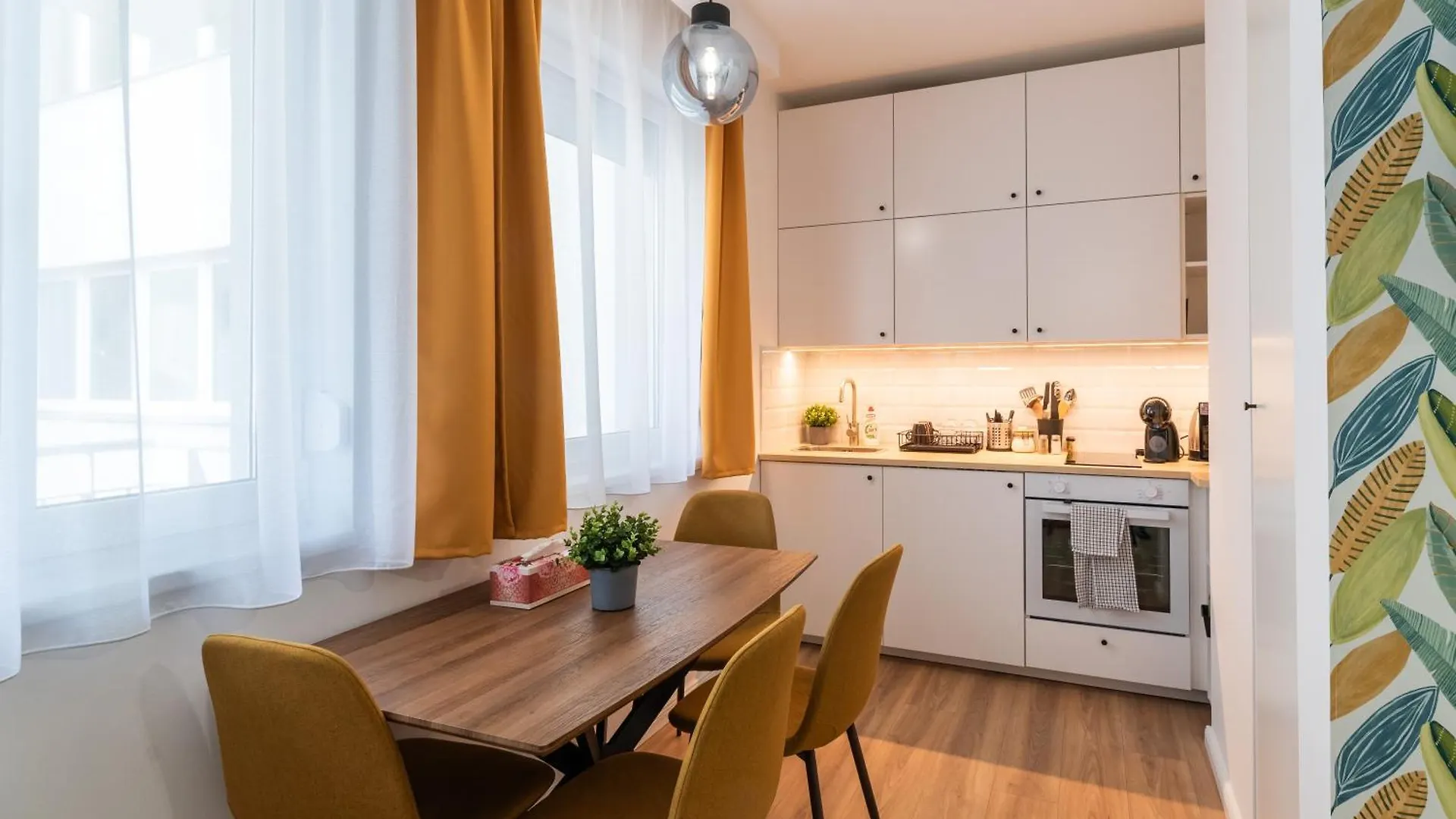 Party & Chill - Downtown Center With Big Balcony And Ac Daire Budapeşte Macaristan